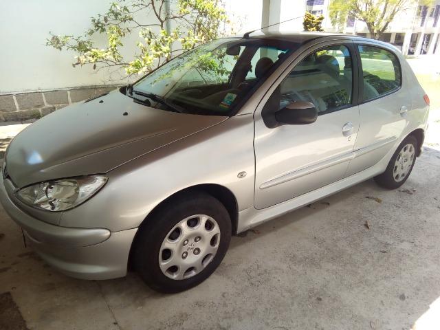 Peugeot 206 1.4 presence, 8V, gasolina, 4 portas - Foto 2