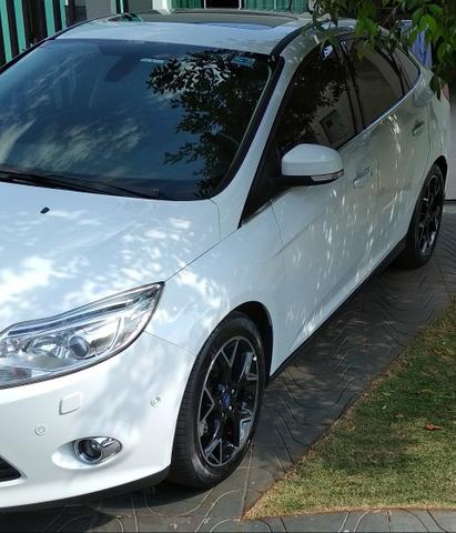 Focus Titanium 2015 2.0 16v Flex - Foto 18