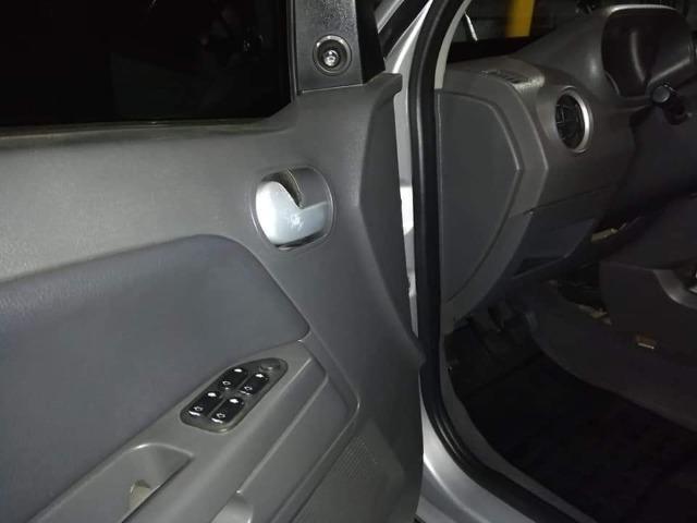 Eco sport XLT Top de linha, Motor novo +GNV em baixo invisível (Tricombustivel) - Foto 4