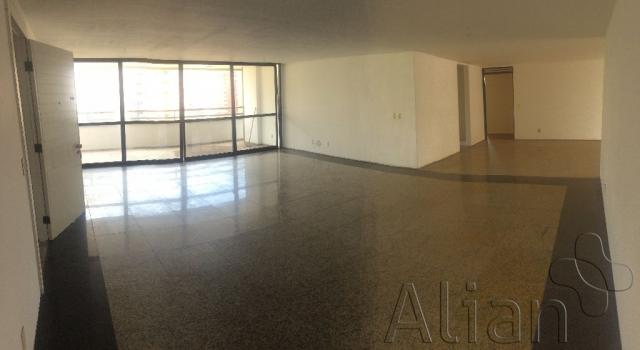 Oportunidade 4 suítes Meireles, próximo Hospital Monte Líbano - Foto 2