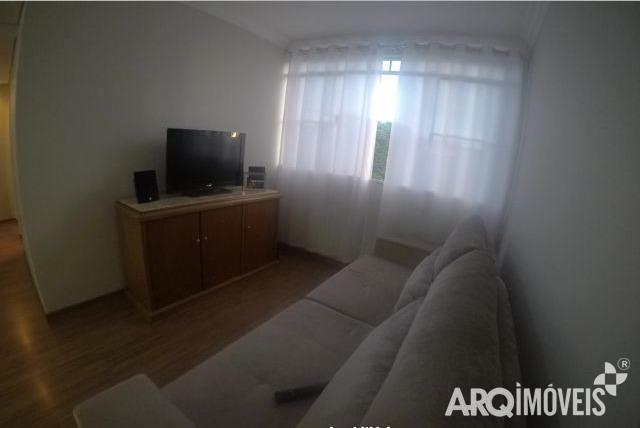 8045 | Apartamento à venda com 3 quartos em ZONA 08, MARINGÁ - Foto 2