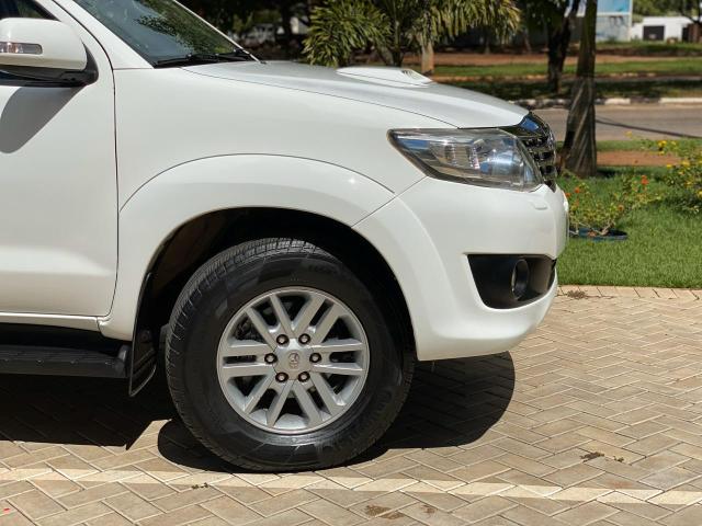 Toyota Hilux Sw4 - Srv 3.0 4x4 - 7 lugares - 2013/2014- muito conservada - Foto 9