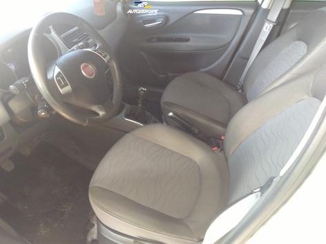 Fiat Punto 1.6 Essence manual 2017 - Foto 3