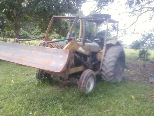 Vendo trator - Foto 2