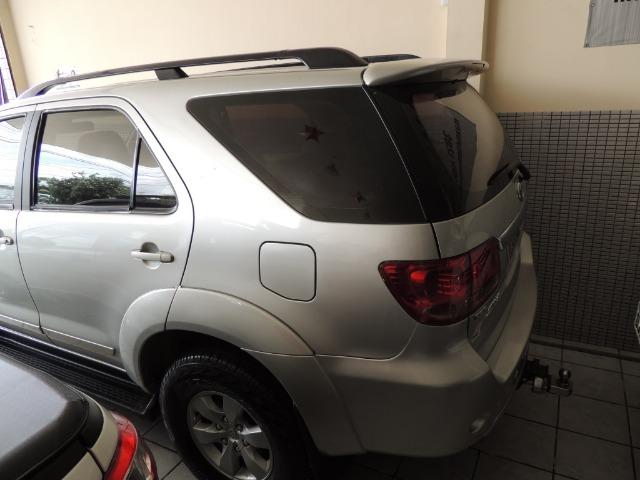 Toyota Hilux SW4 SRV 3.0 4x4 Diesel 5 Lugares - Foto 11