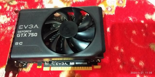 Placa de vídeo gforce evga 750 1gb