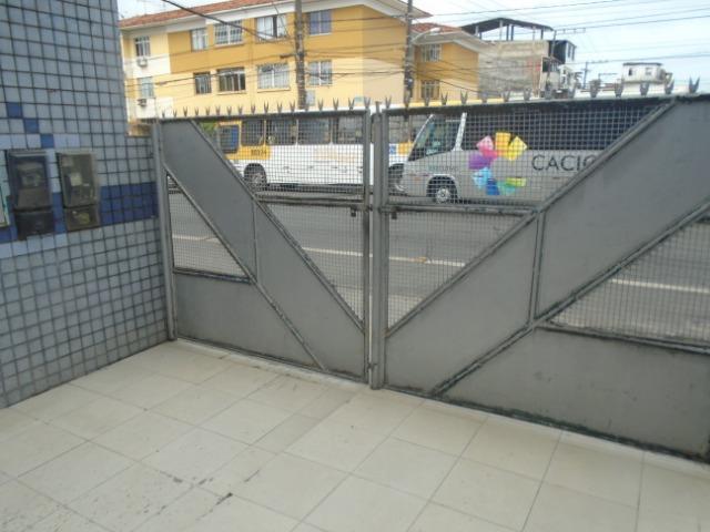 Loja com Área de 150 m² e 2 Garagens para Aluguel no Caminho de Areia (566945) - Foto 4