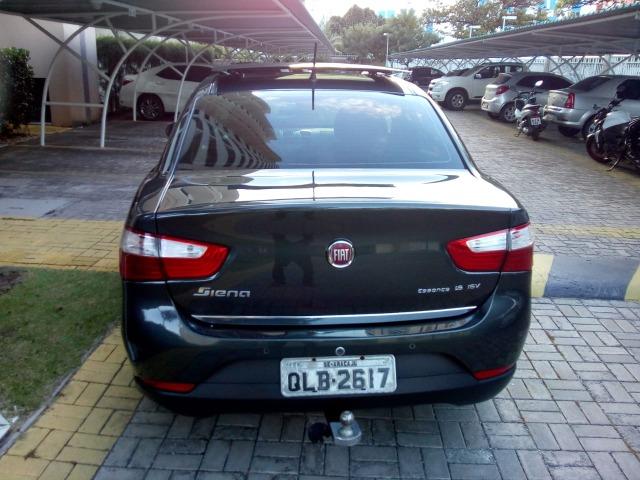 Vendo Gran Siena 1.6 ano 2015 automatico - Foto 9