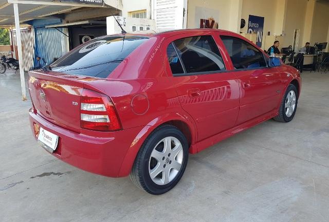 Astra 2.0 H Advantage Hatch completo 2009 - Foto 5