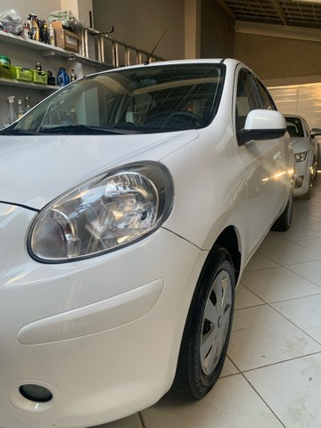 NISSAN MARCH 1.0 S 2014