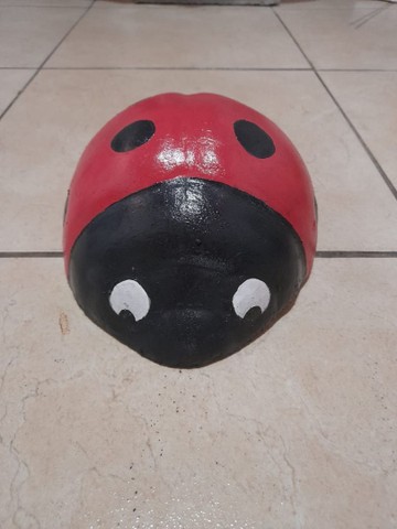 Joaninha em cimento para decoração  - Foto 4