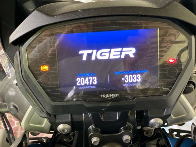 MOTO TRIUMPH TIGER 800 XRT