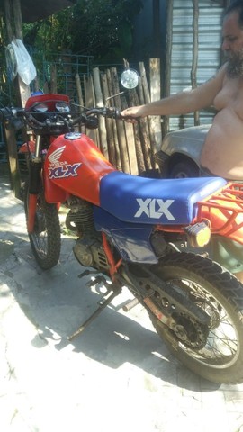 MOTO HONDA XLX250R