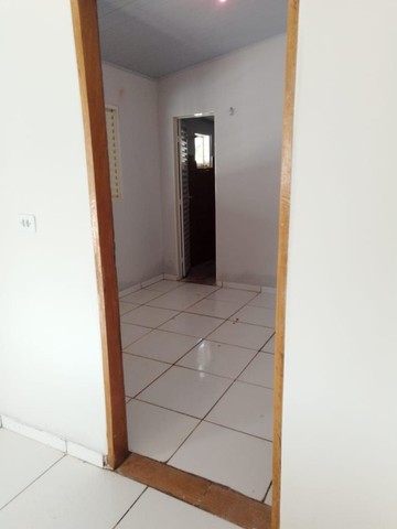 VDO EXCELENTE CASA 2 QUARTOS  RECÉM REFORMADA E ESCRITURADA  - Foto 4