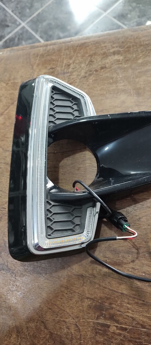 Moldura da milha Hilux 2018 2019 2020 led - Foto 2