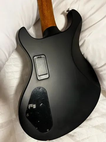 Guitarra Charvel Desolation DC1-st - Instrumentos musicais
