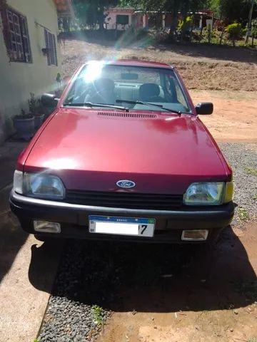 sedãs FORD VERONA Usados e Novos - Região de Ipatinga, MG