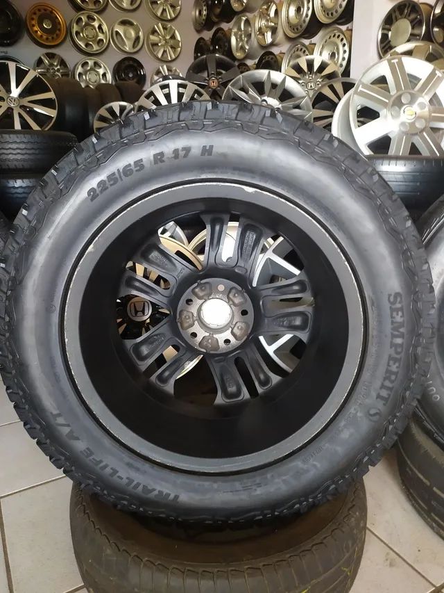 Rodas aro 17 Fiat Toro com pneus - Foto 6