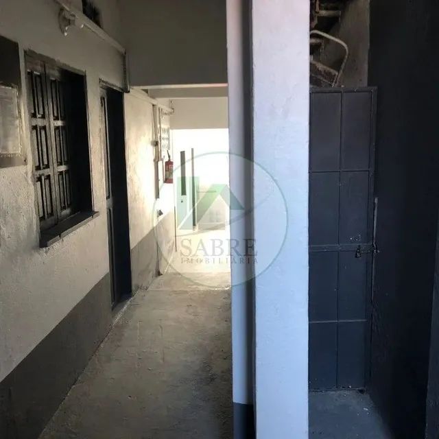 Casa com 12 kitnets Av Constantino Nery - Foto 2