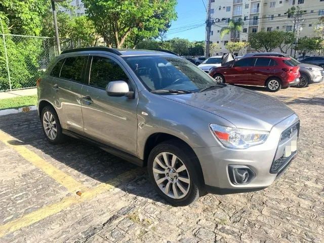 SUV Mitsubishi ASX 2015 2.0 4x2 Automática - Muito conservada - Foto 2