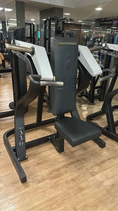 Shoulder Press Purestrength Technogym máquina de desenvolvimento  - Foto 3