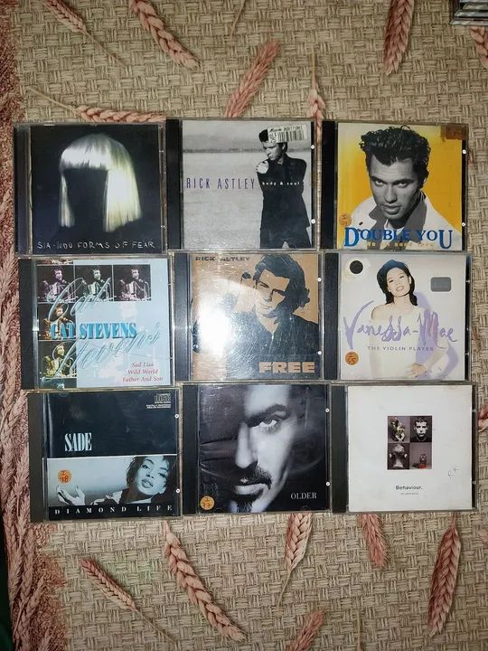 Cds lote de 09 cds originais usados em muito bom estado de conservação 100 reais o lote 