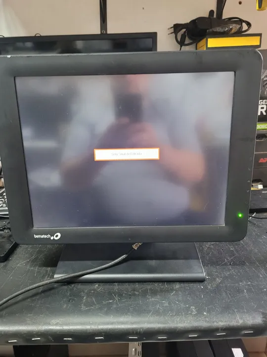 Monitor touch-screen Bematech 15 polegadas