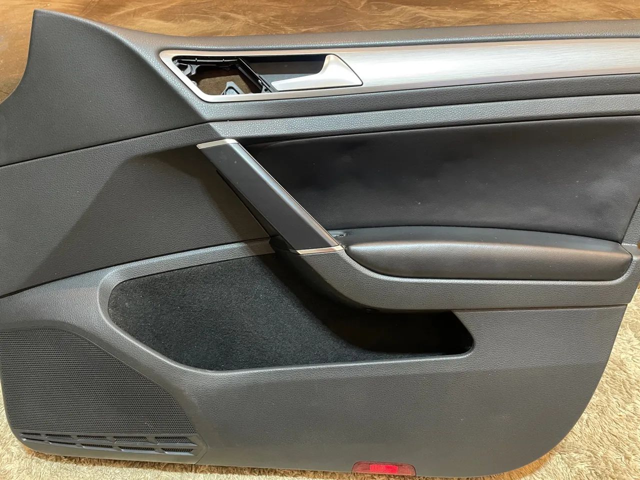 Painel de Porta VW Golf VII MK7 direito a partir 2014