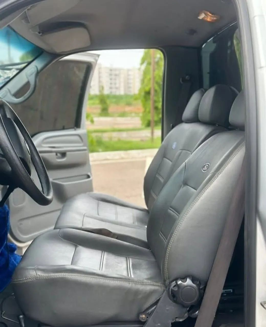 F4000 carroceria ano 2014 - Foto 6