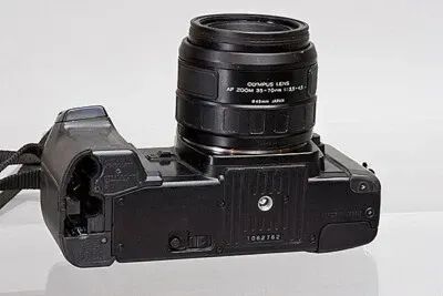 Câmera Olimpus OM77AF - muito boa - Foto 4