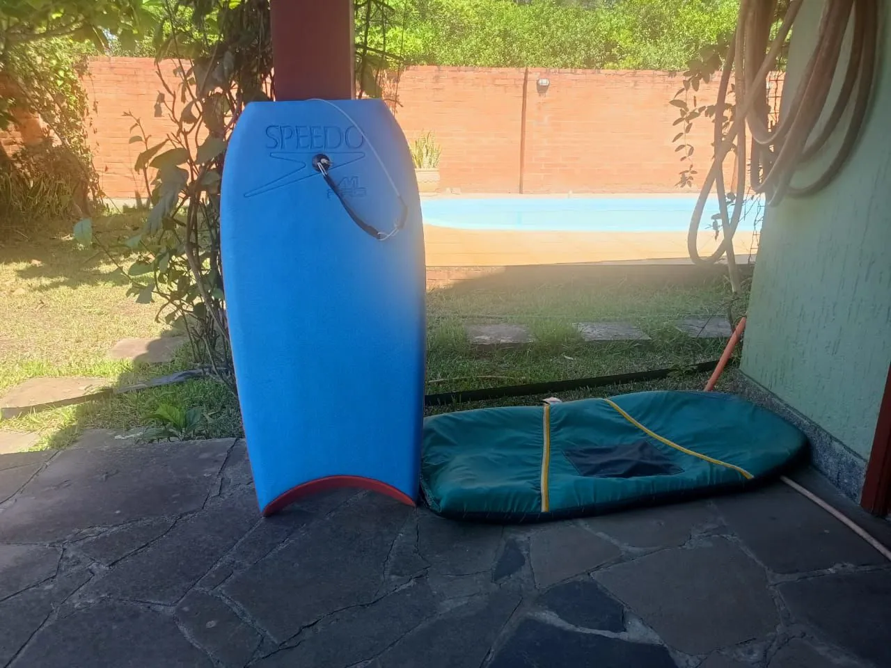 Prancha maresia e bodyboard Speedo M pro. <br>Valor 1200, 00<br>WhatsApp *