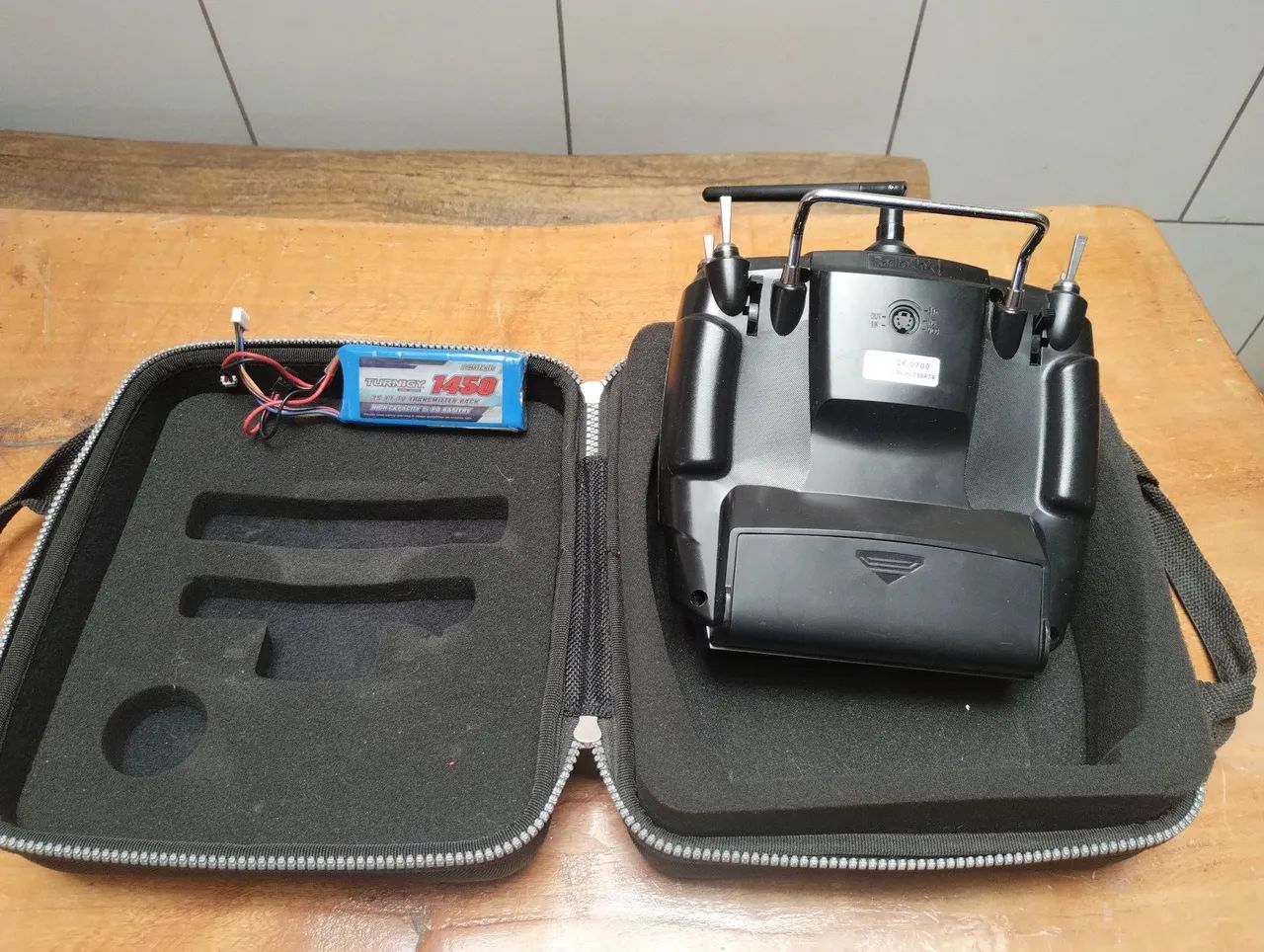 Rádio controle  - Foto 3