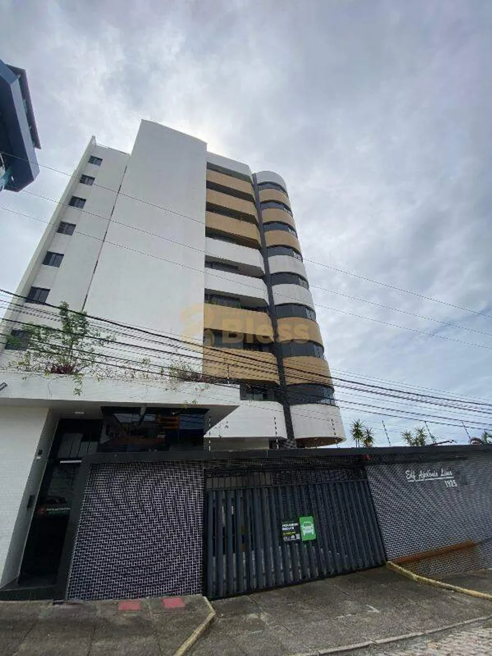 Apartamento para locação com 4 suítes, Edifício Apolônio Lima, Candelária - Natal