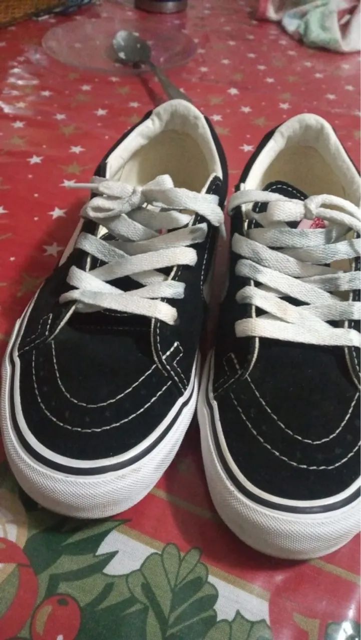 Vendo um Tênis Vans original semi novo - Foto 3