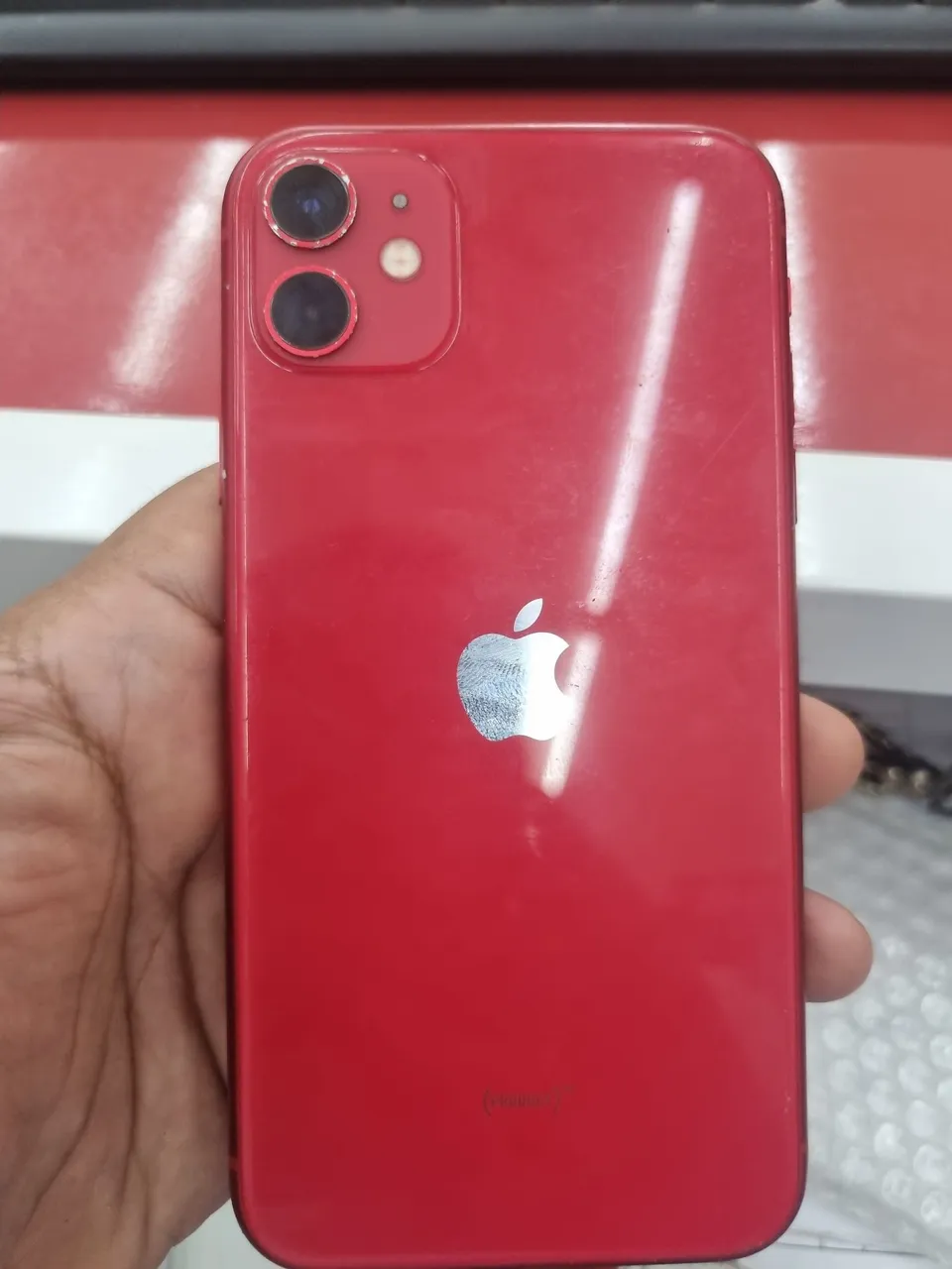 Vendo iphone 11 em perfeito estado bateria 100%