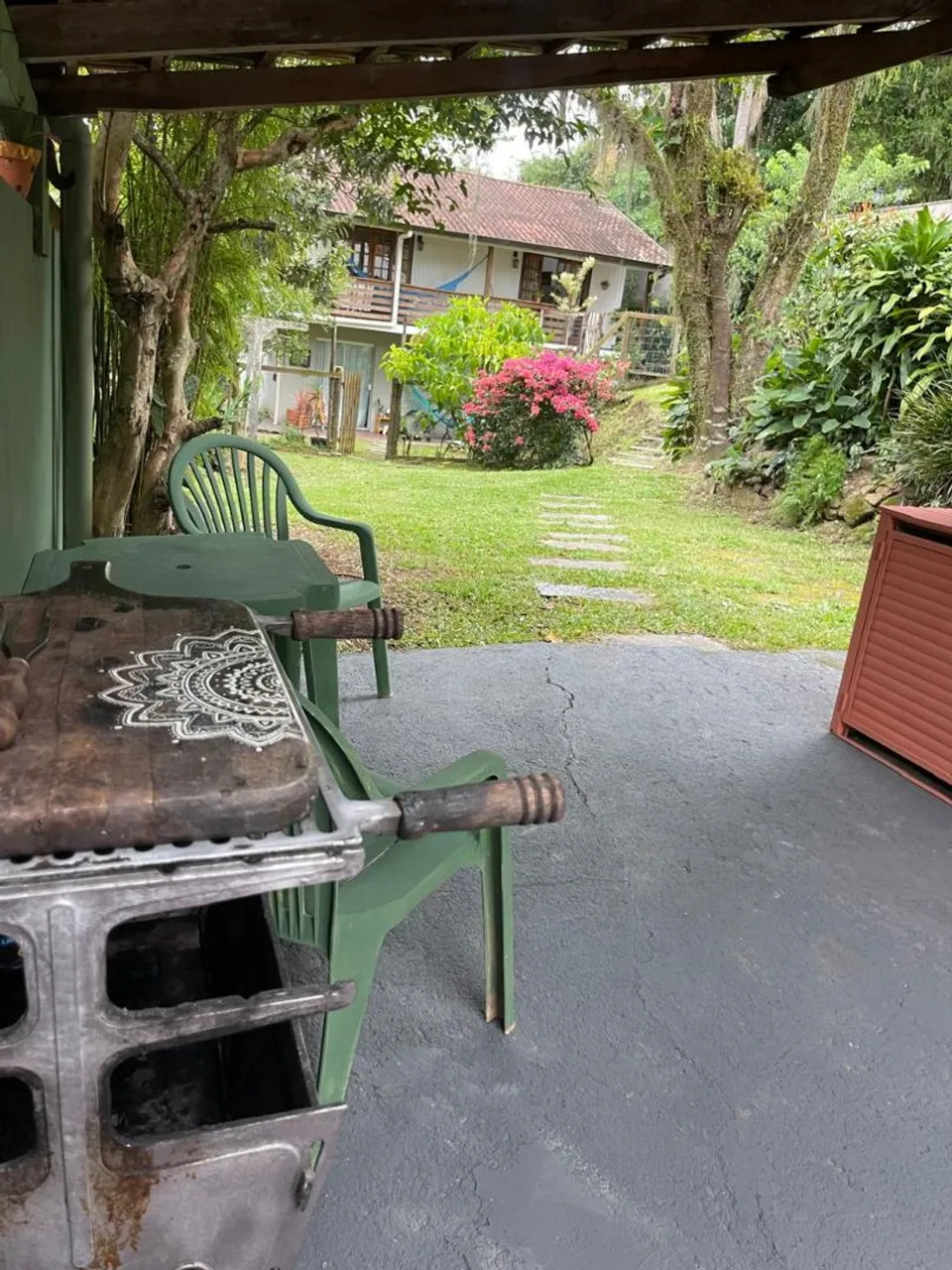 Aluguel Casa 2 quartos (até dezembro)