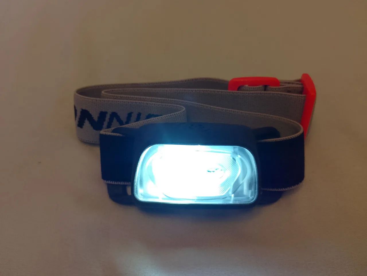 Lanterna de Trekking Onnight Forclaz - Foto 2