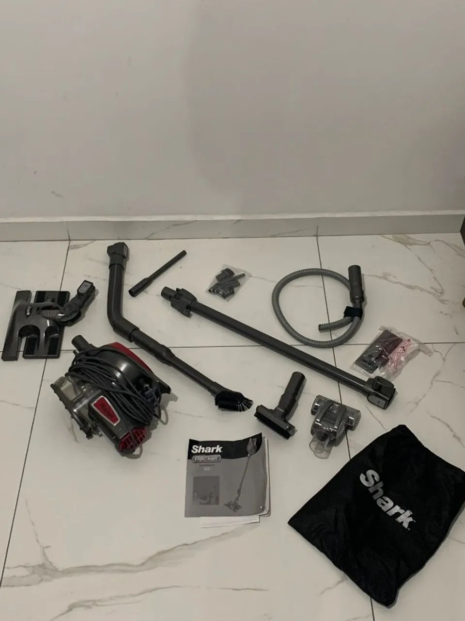 Aspirador Shark Rocket hv301 - Ultra leve - Usado - Foto 3