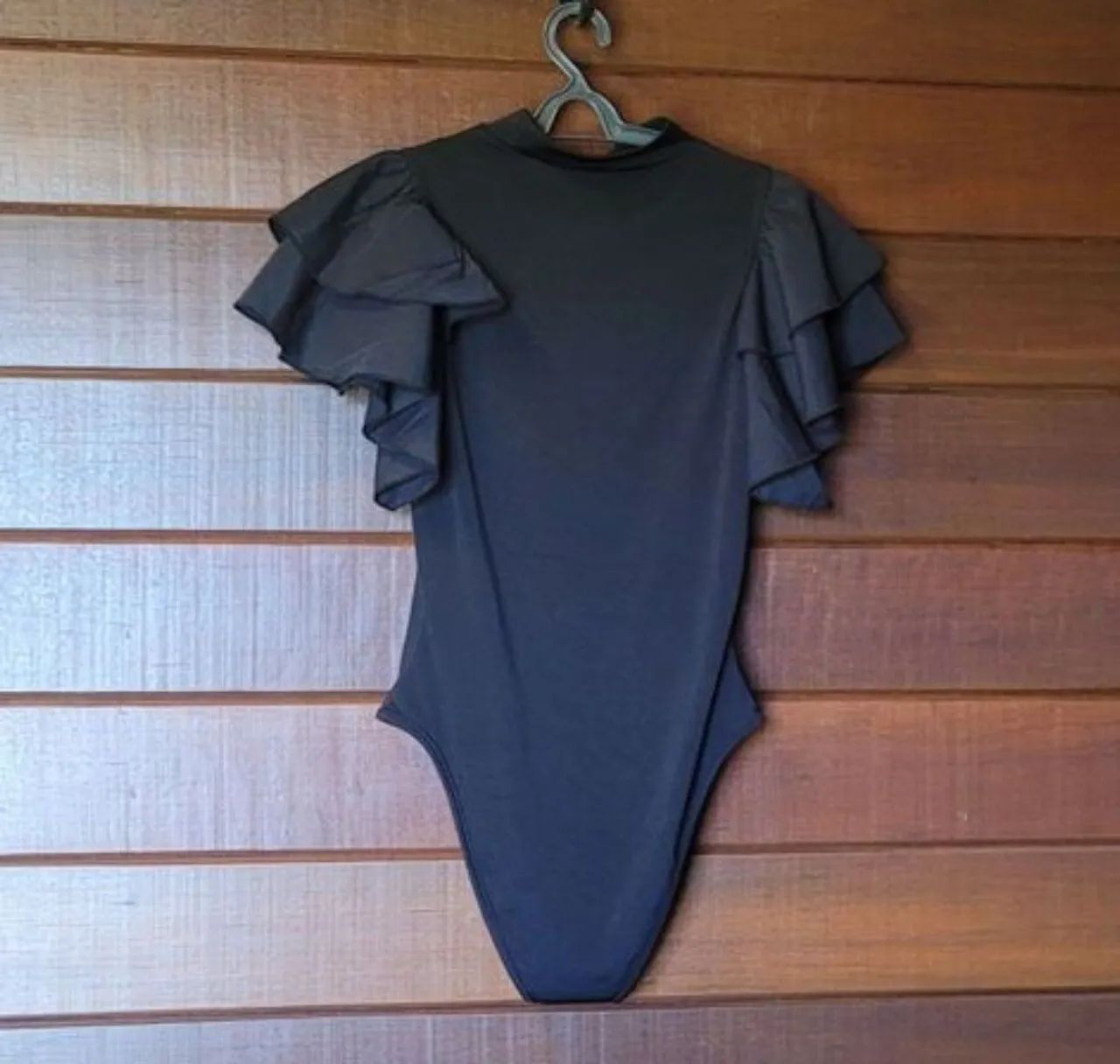 Body Shein Babados - Tam M - Foto 2