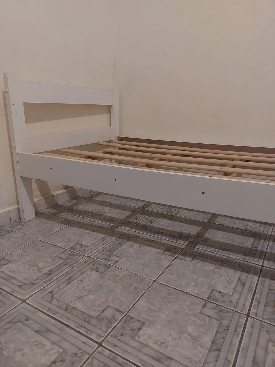 Cama de solteiro 130 reais - Foto 2