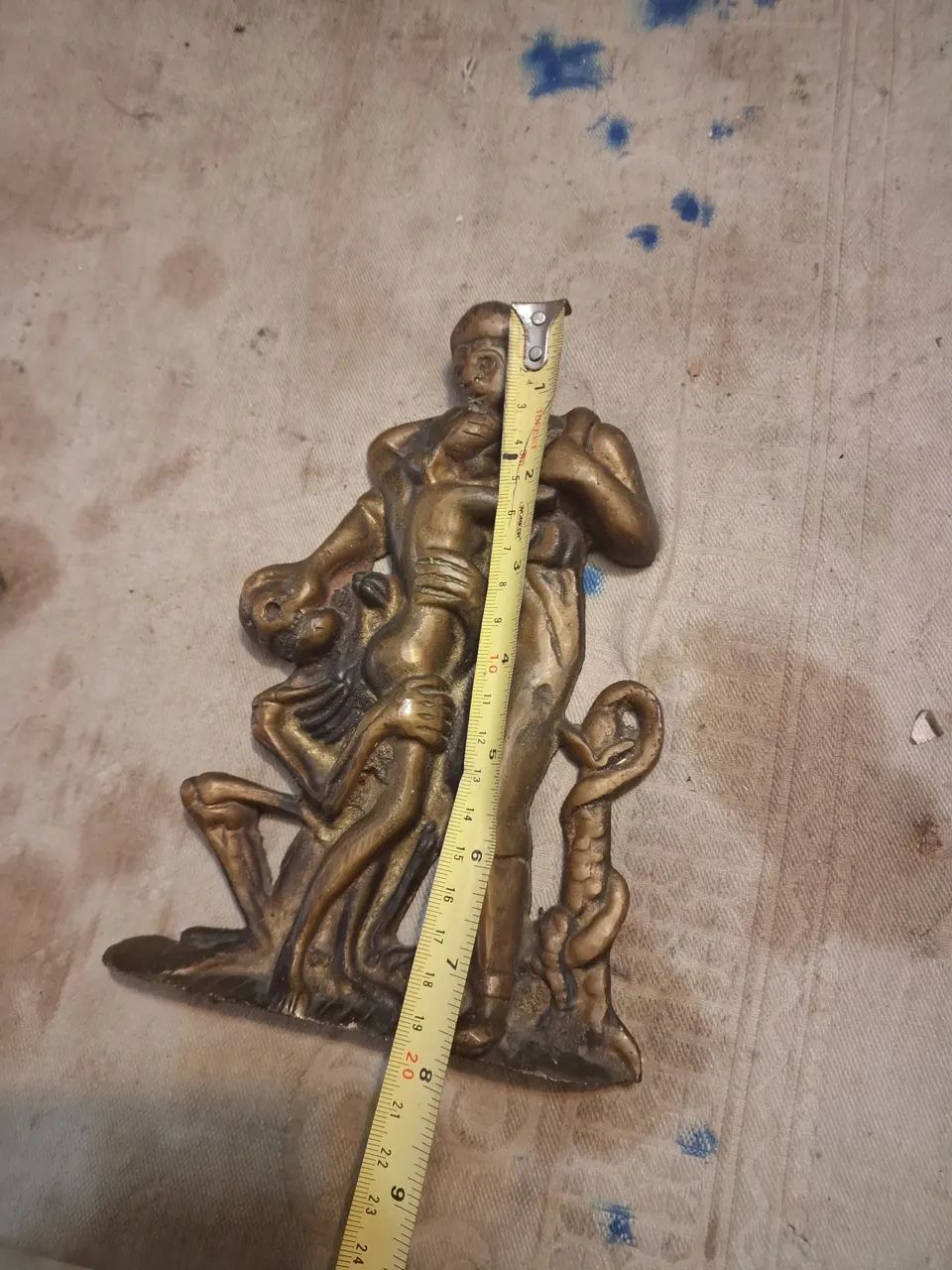 Estatueta de bronze maciço  antiguidade   - Foto 4