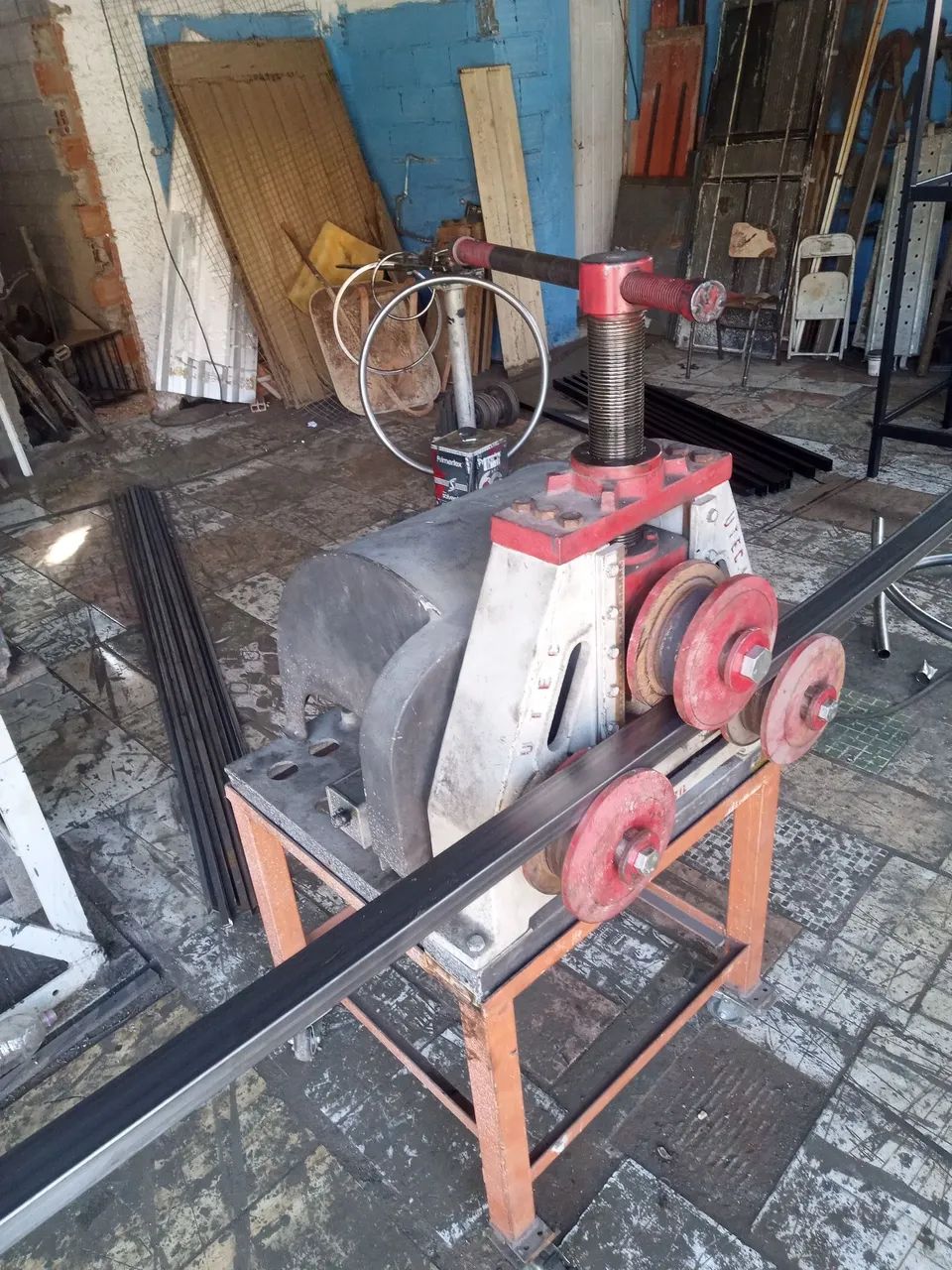 Calandra serviçosde calandragem tubos e Metalon  - Foto 2