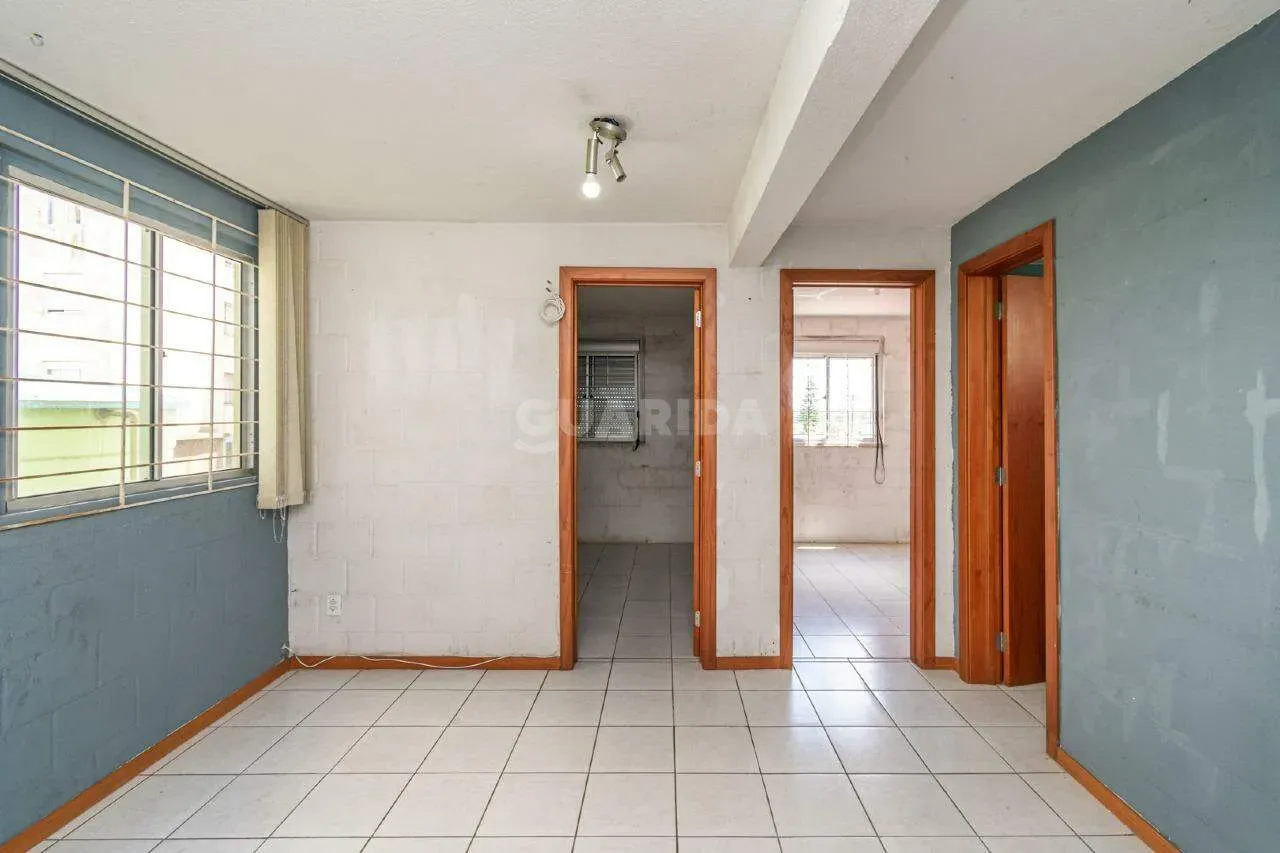 Apartamento com 2 dormitórios e 1 vaga de garagem no bairro Agronomia