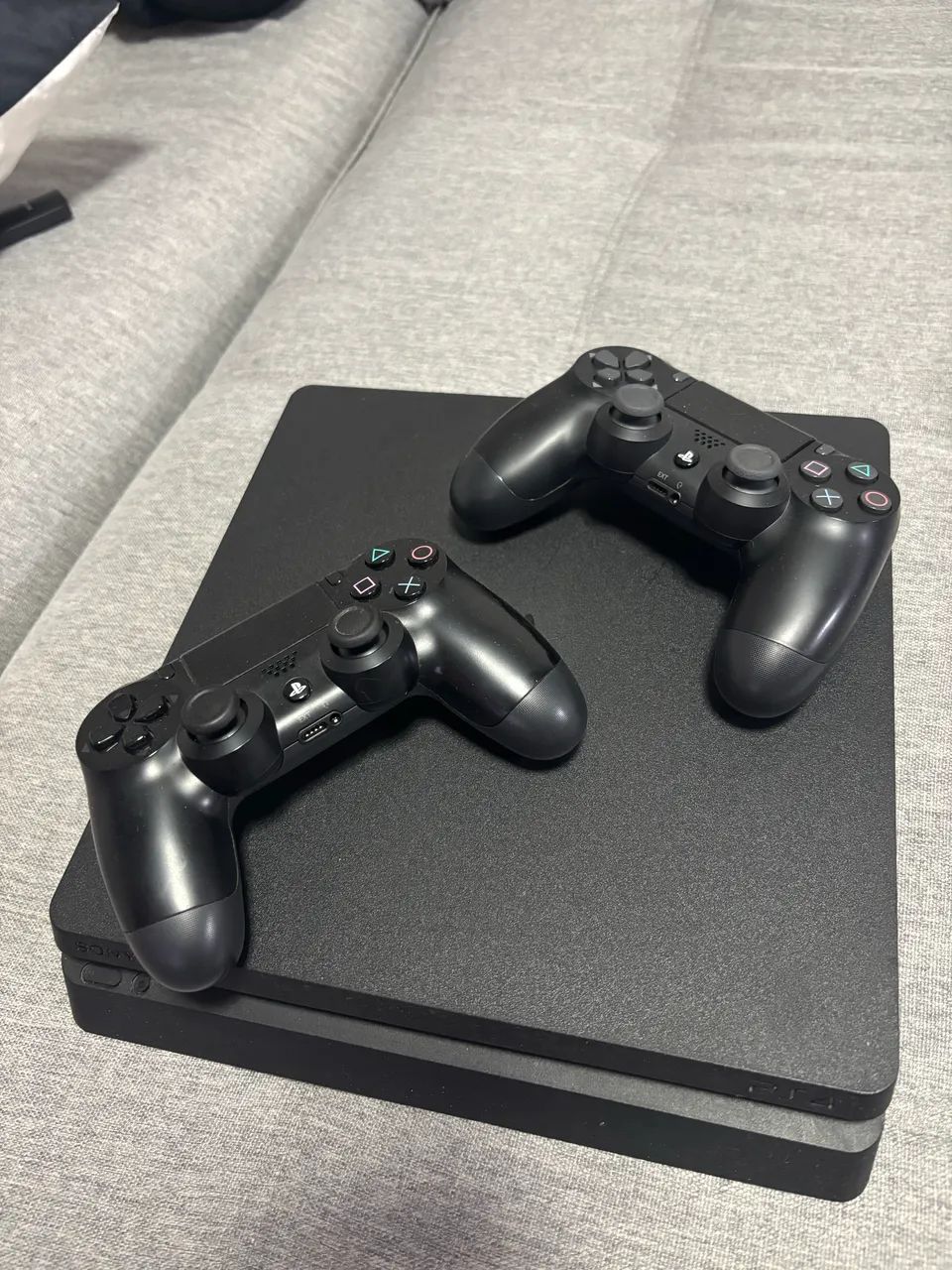 Ps4 slim - 2 manetes originais64318474439683120