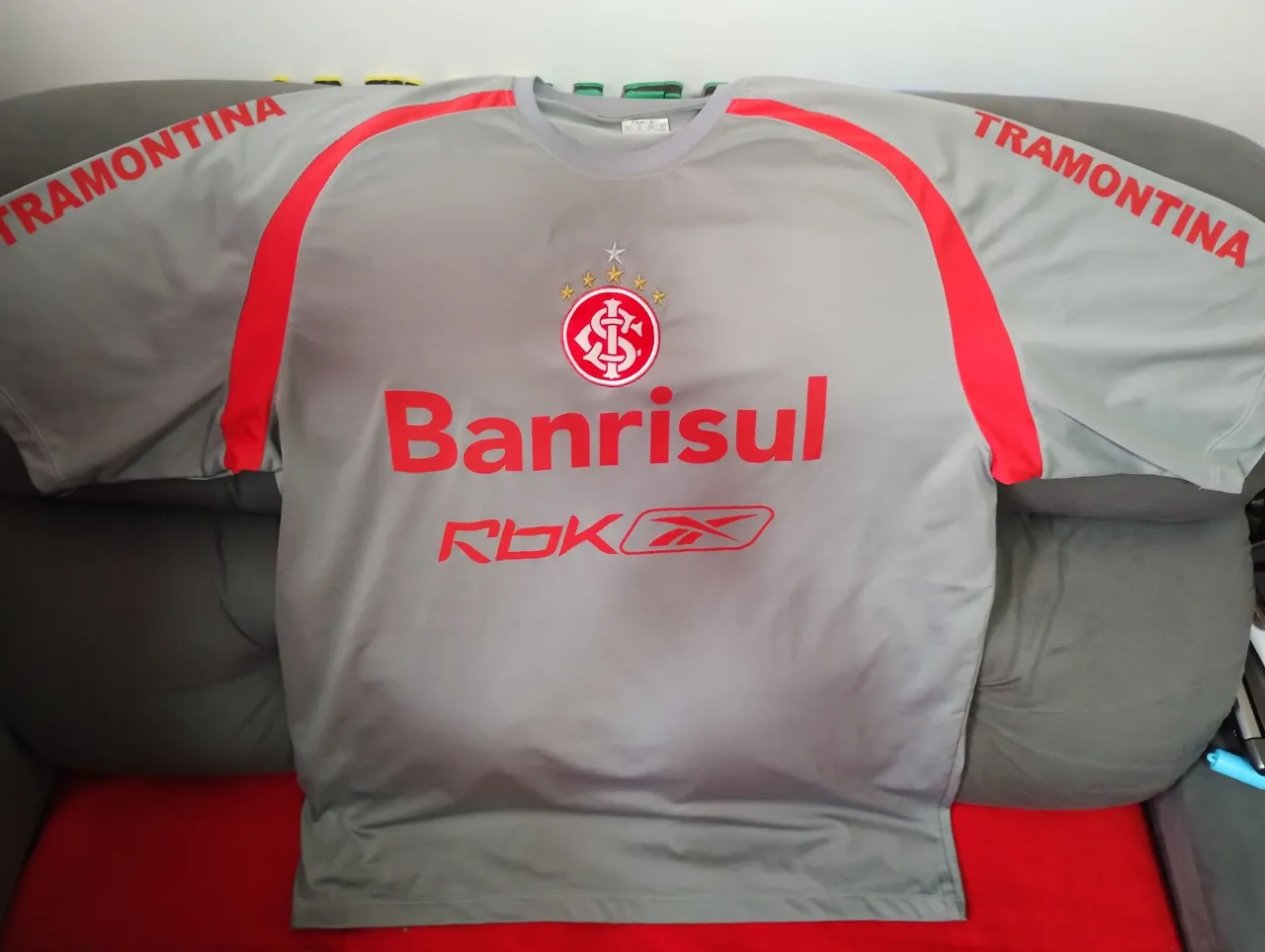 Camisa Internacional Reebok 2006 treino