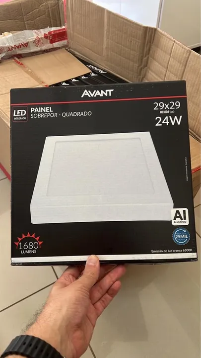 Painel LED 24W Branco Frio 1680 Lm - 2 modelos disponíveis