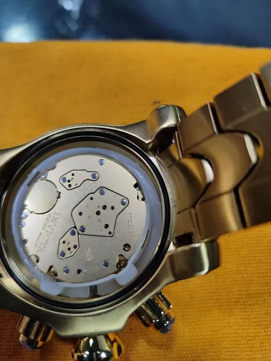 Relógio Invicta Venom reserve 17635 - Foto 6