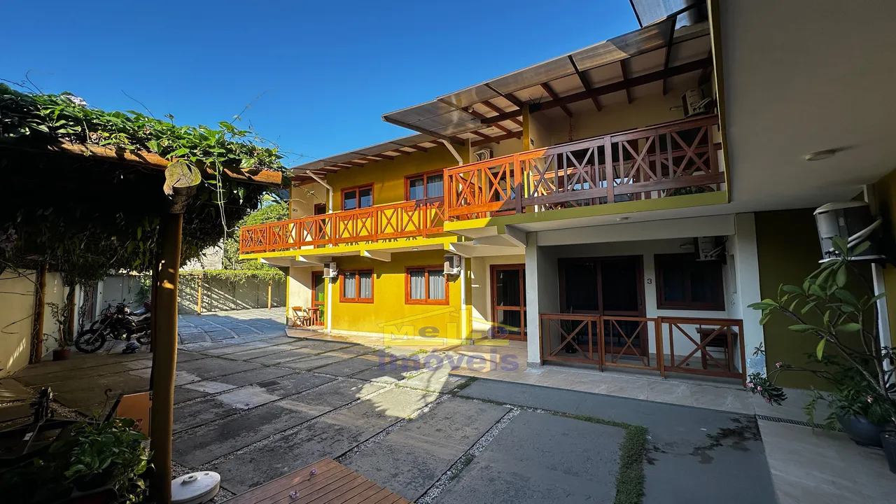 Apartamento dentro de residencial na estrada do cascalho
