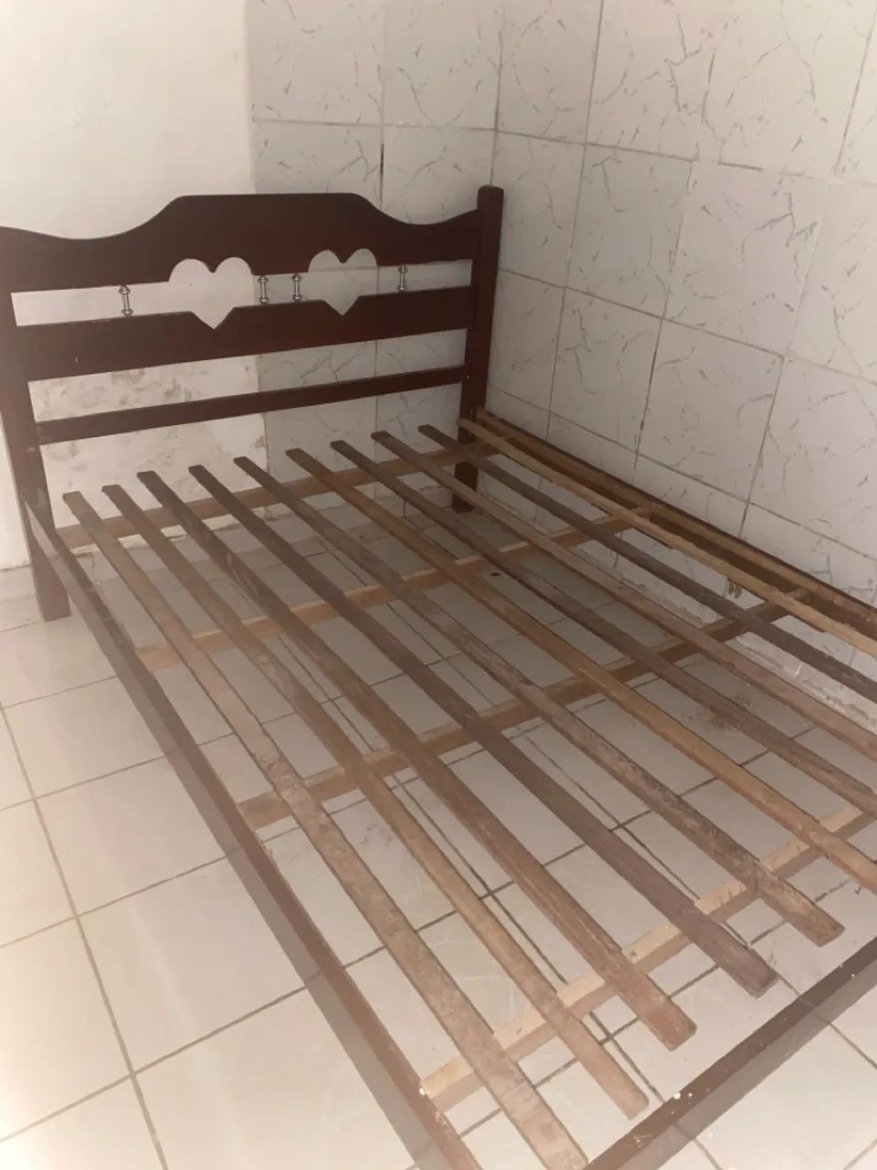 Cama 100