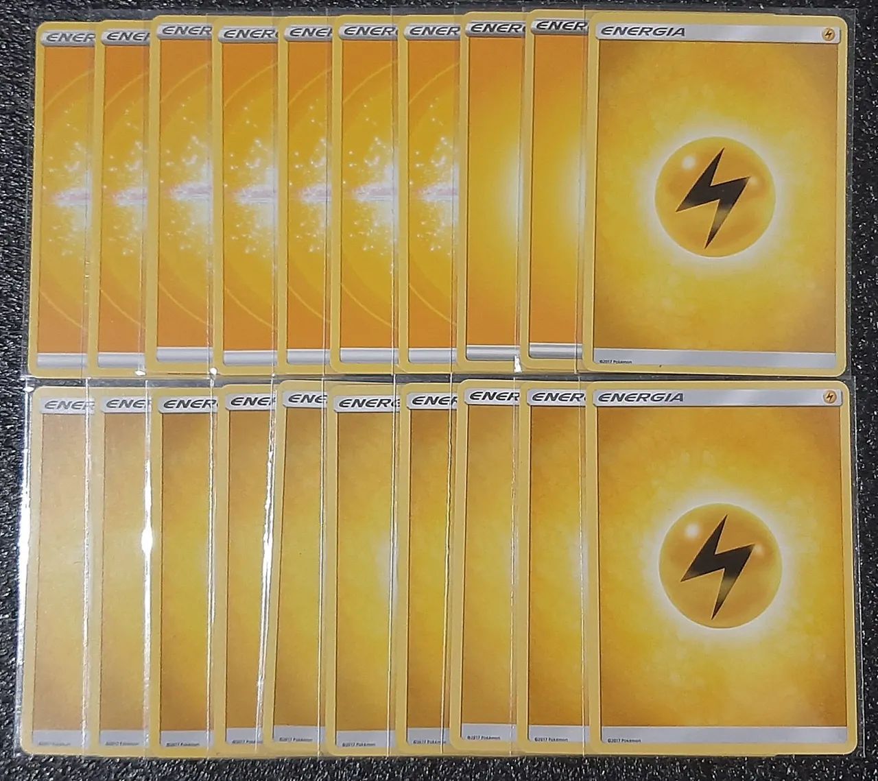 Deck magnezone cartas originais de pokémon - Foto 3